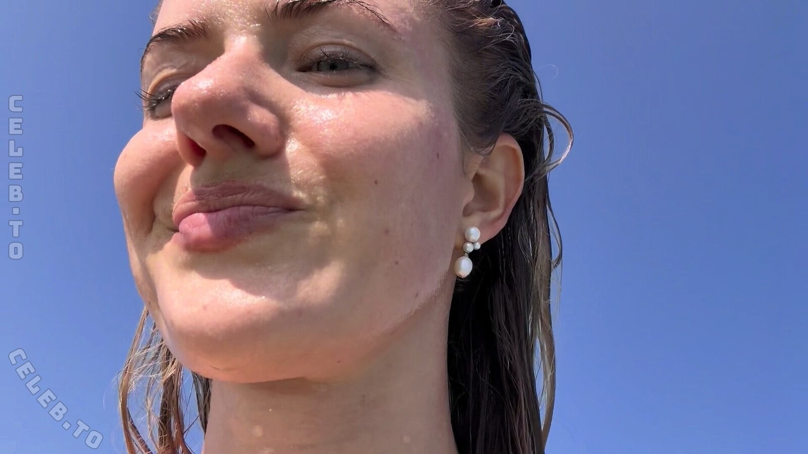 Alica Schmidt nude photo 7