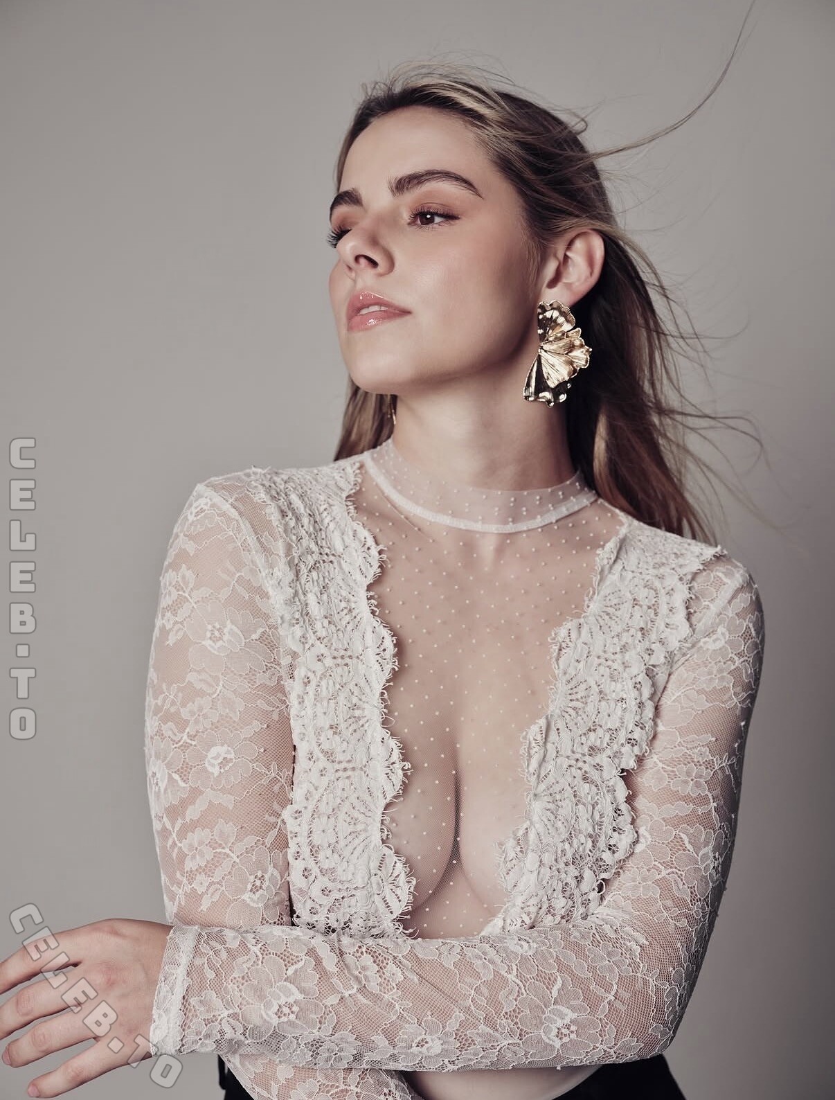alica.ack nude photo 3