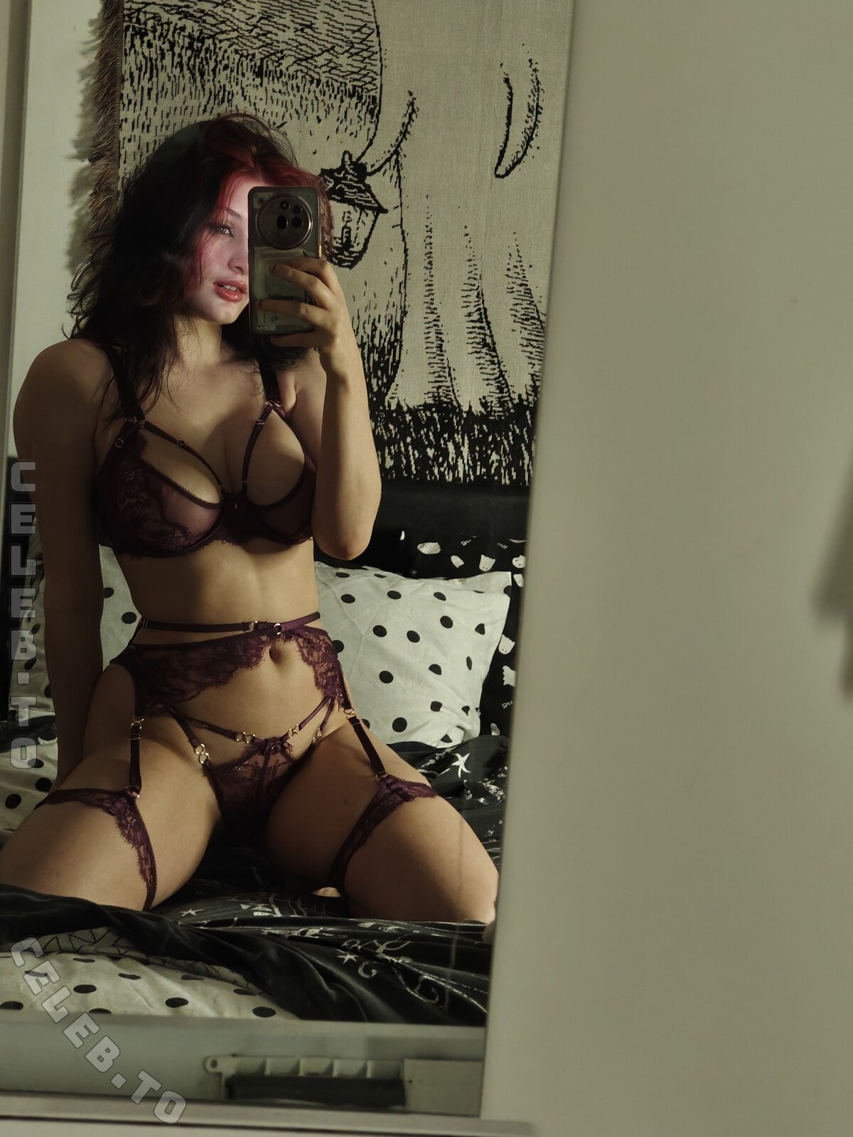 Alice Bulmer nude photo 2