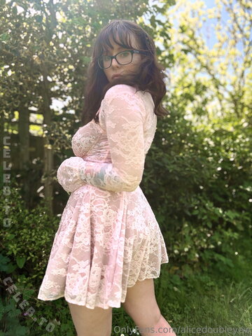 Alice Cottonsox photo 2