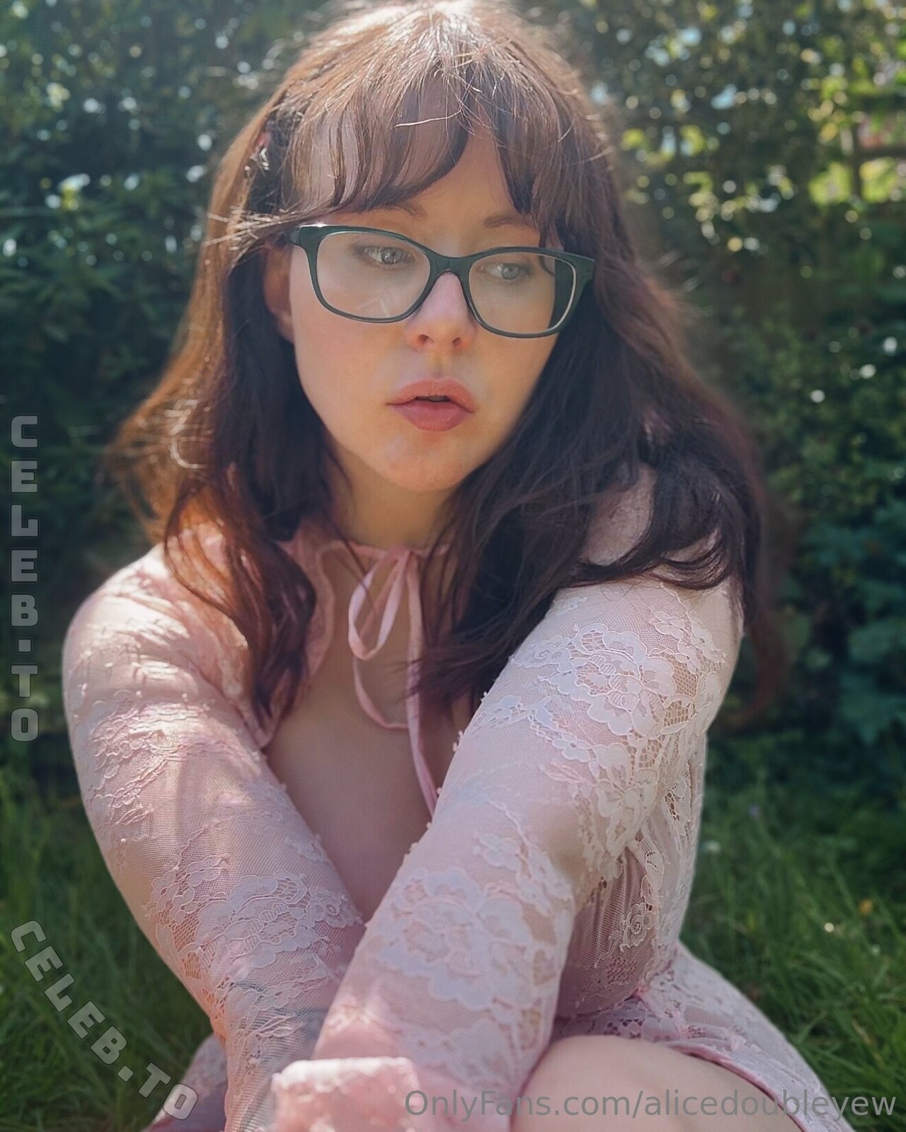 Alice Cottonsox nude photo 12