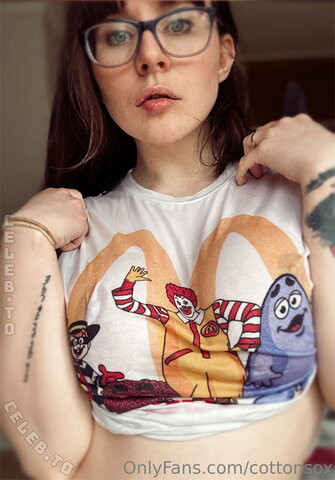 Alice Cottonsox nude photo 32