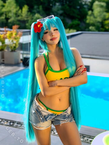 Alice Delish nude photo 10