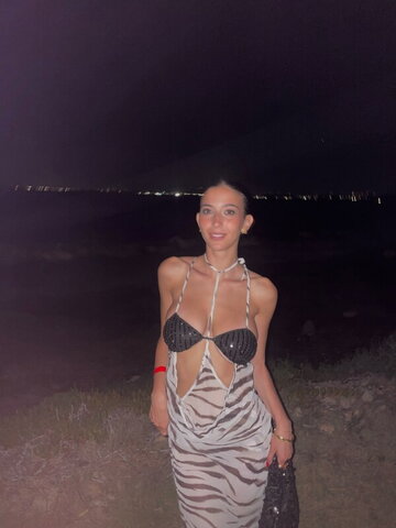 Alice D’urso nude photo 10