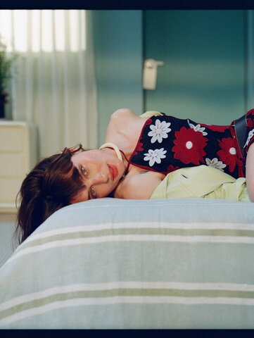 Alice Pagani nude photo 10