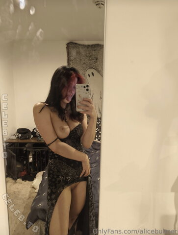 Alicebulmer nude photo 4