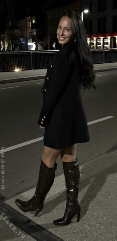 Alina Dalaslan nude photo 19