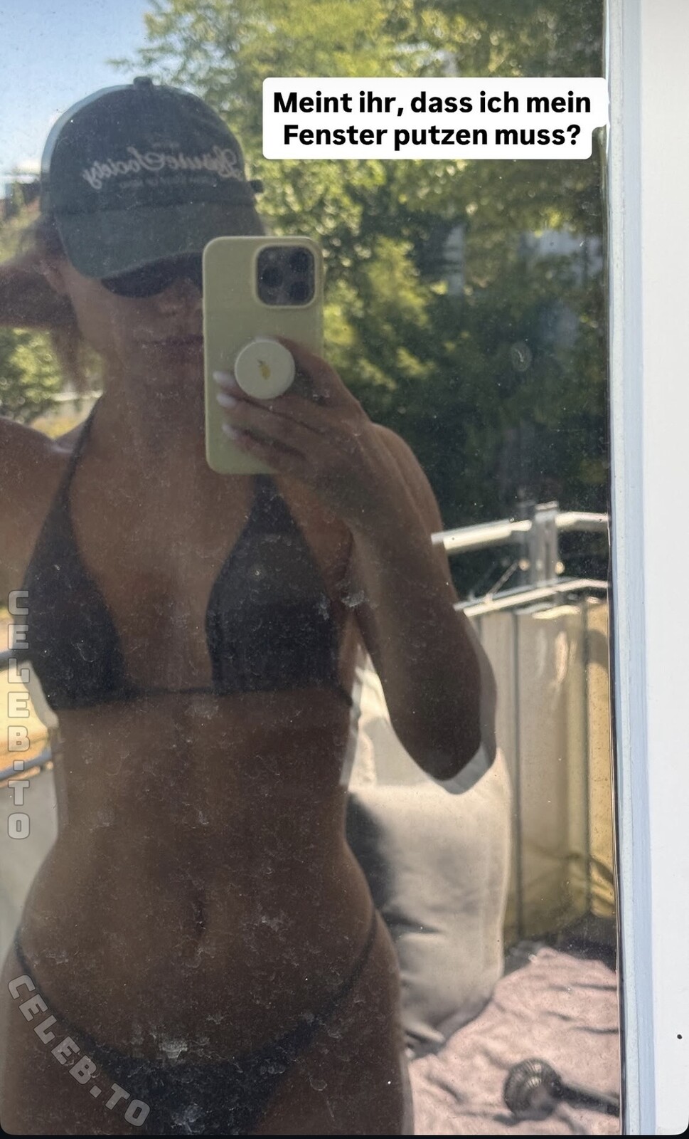 Alina Khani nude photo 1