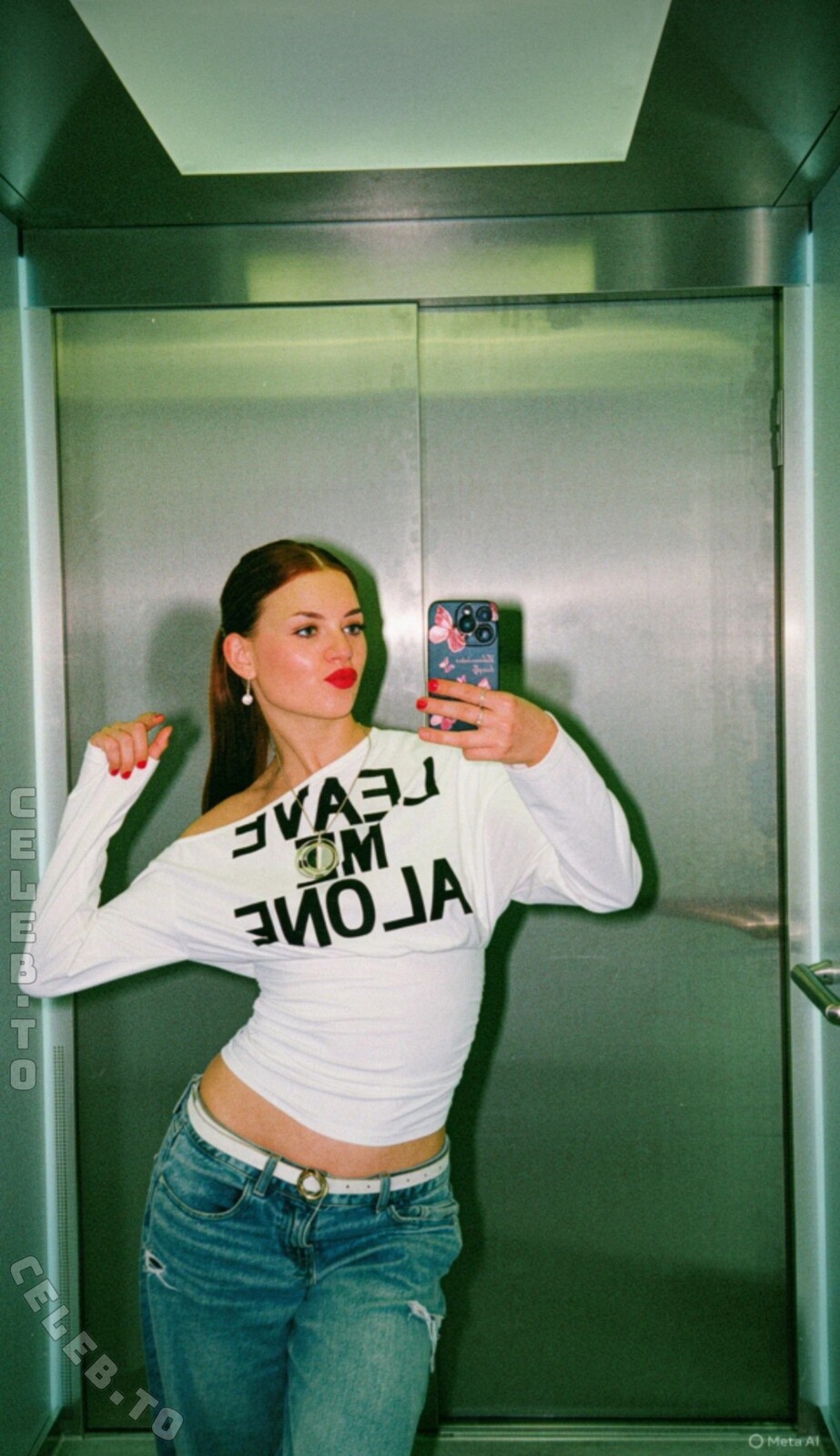 Alina Pfeifer nude photo 1