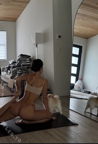 alina.garage nude photo 25