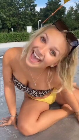Alinamour nude photo 34