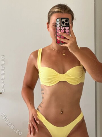alinaxloves nude photo 11
