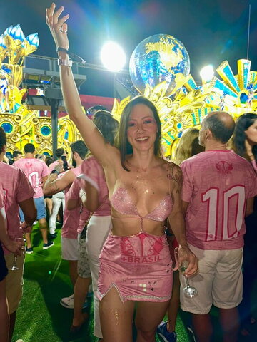 Aline e Charles nude photo 17