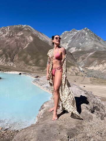 Aline e Charles nude photo 10