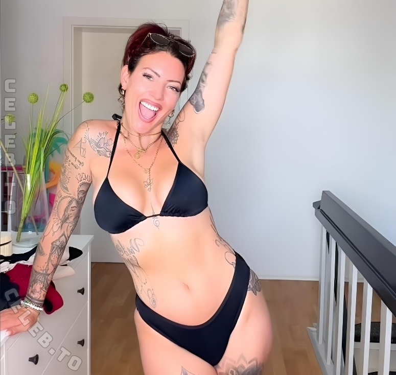 Aline Jost Diraimondo nude photo 2