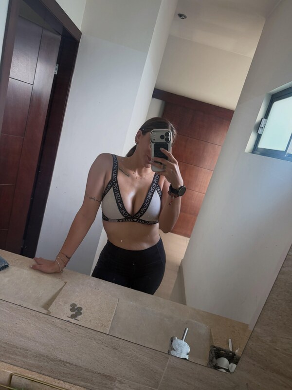 Aline torres nude photo 30