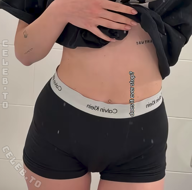 Aline Xue nude photo 10