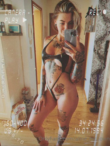 Aline_mc.lovin_ink nude photo 3