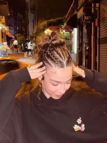Alisa Sezen Sever photo 1