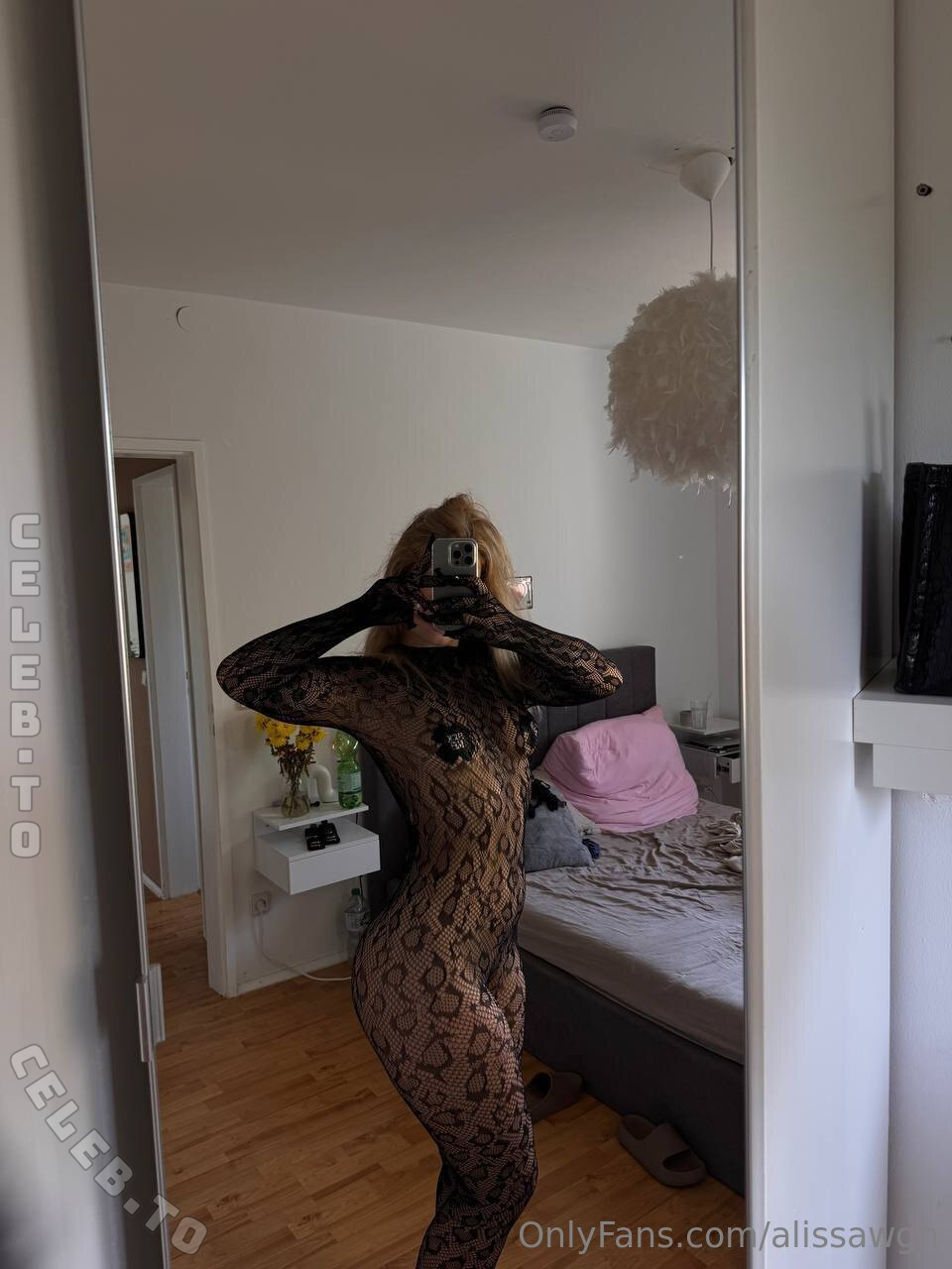 Alischa.mlr / jade.mlr nude photo 4