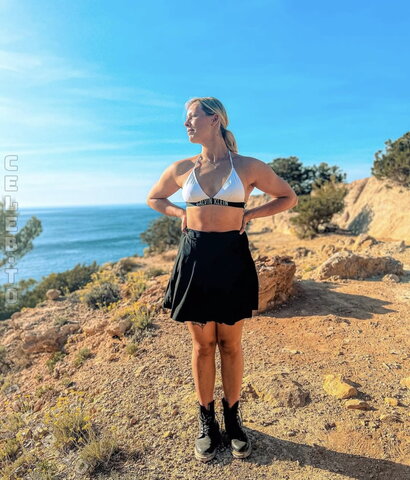 Alisha Kolb nude photo 5