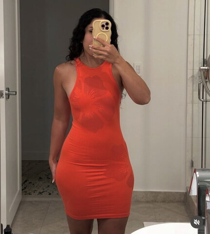 Alissa Oddo nude photo 1