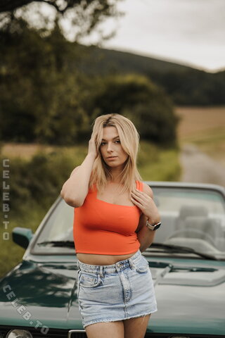Alissia.e39 nude photo 42