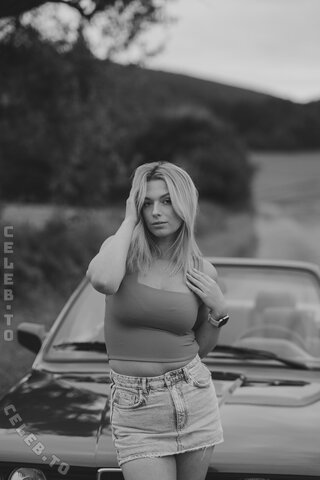 Alissia.e39 nude photo 41