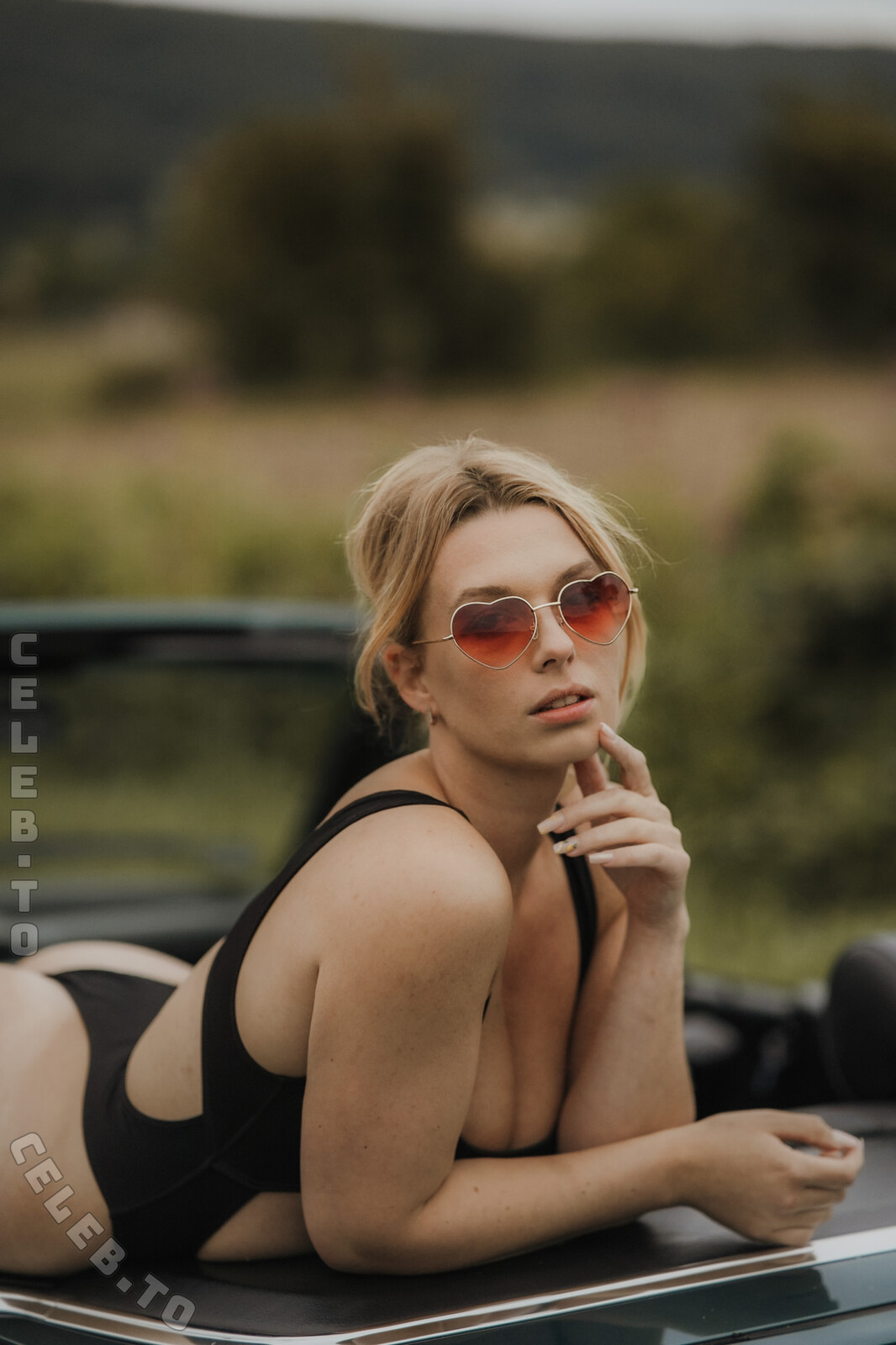 Alissia.e39 nude photo 11