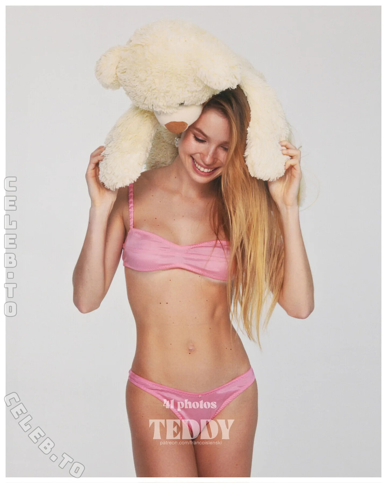 Alix Morillo nude photo 4