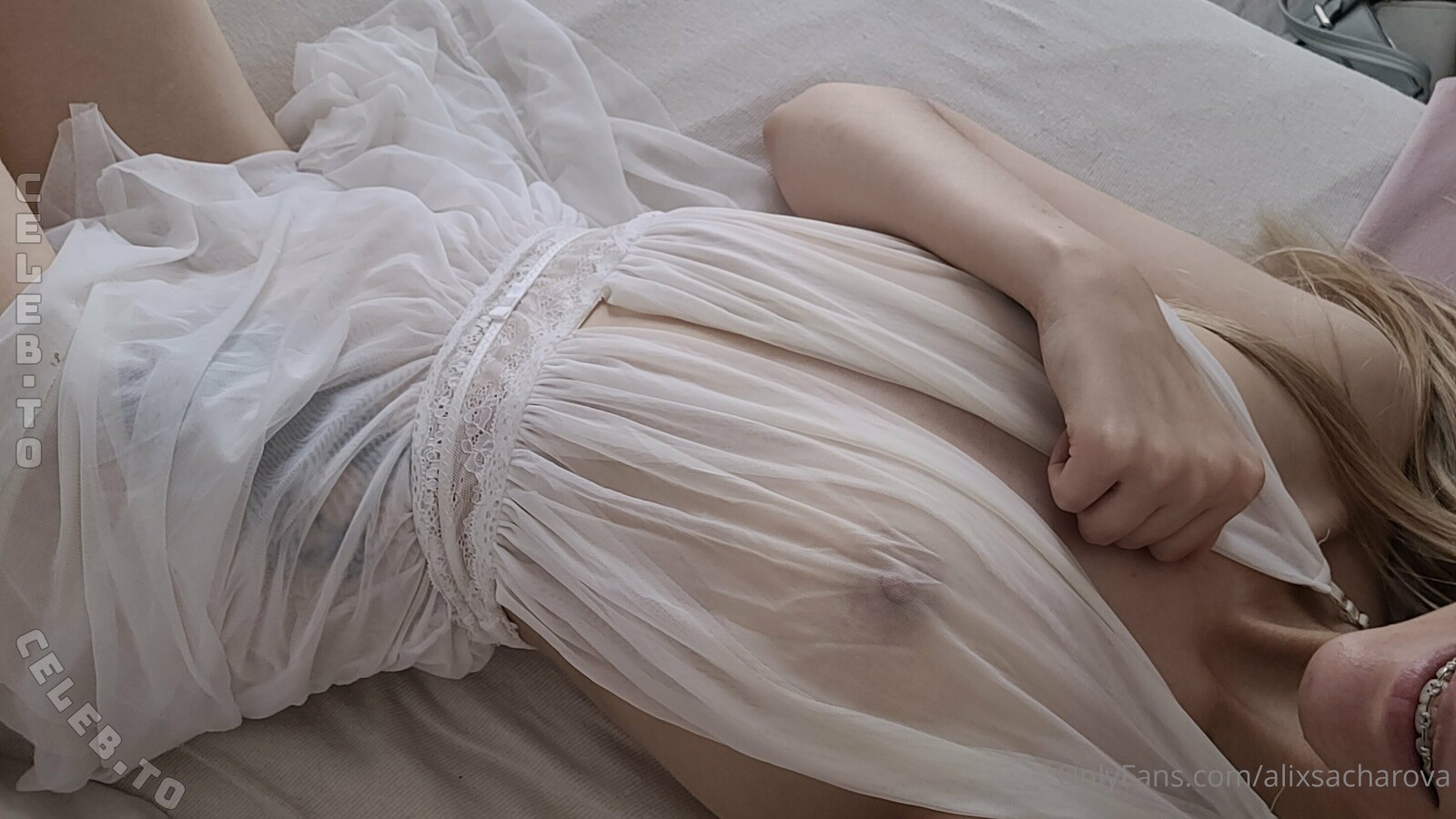 Alix Sacharova nude photo 14