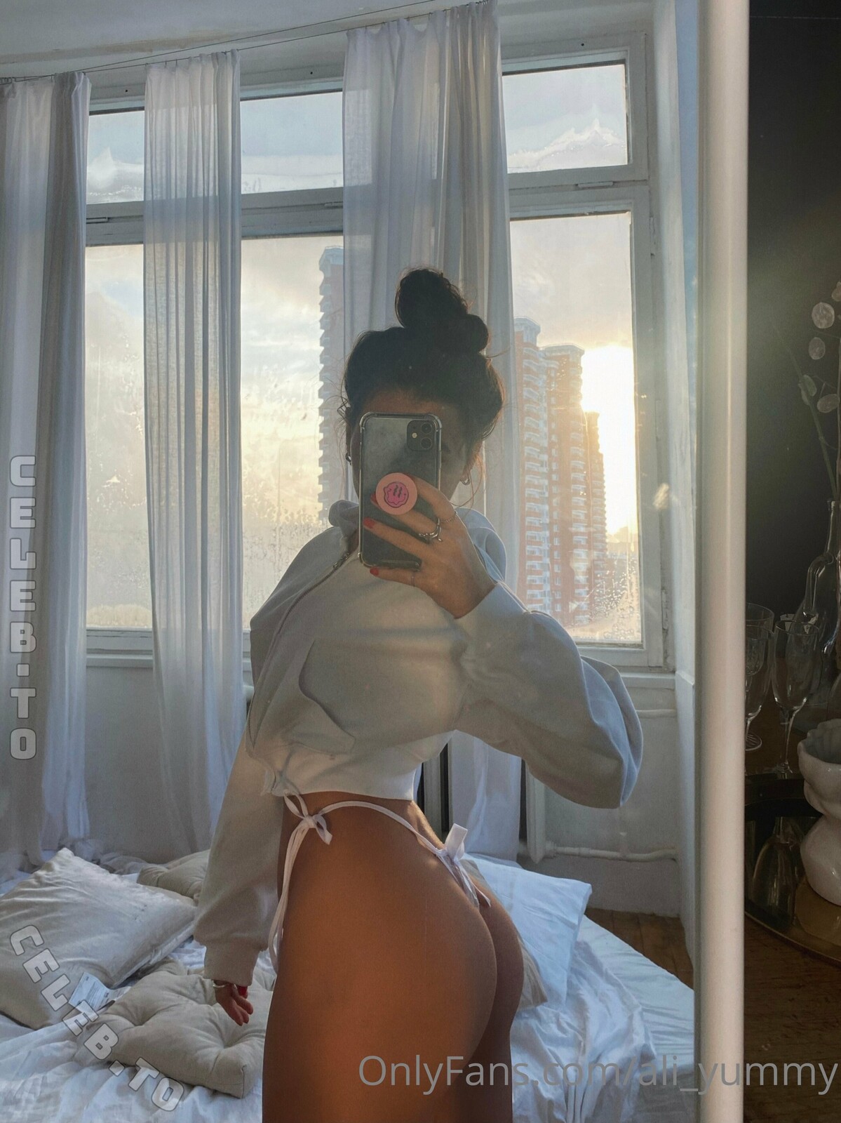 Aliya Almz nude photo 3