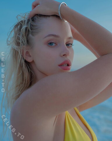 Alla Bruletova nude photo 21