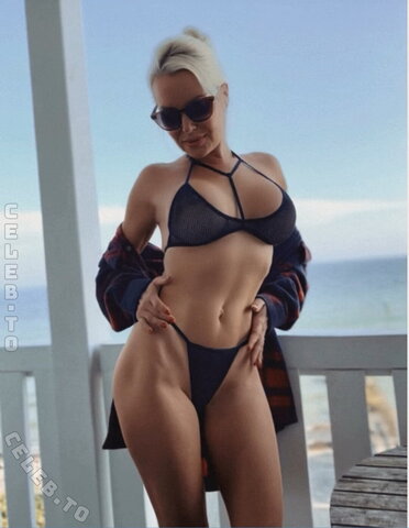 Allura nude photo 13