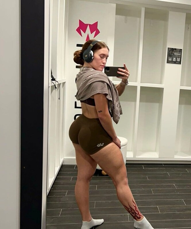Ally nude photo 39