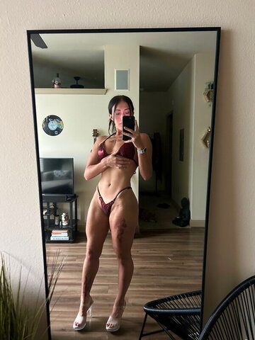 Ally nude photo 32