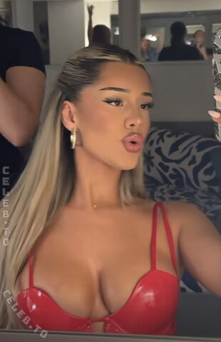 Almira Azemi nude photo 34