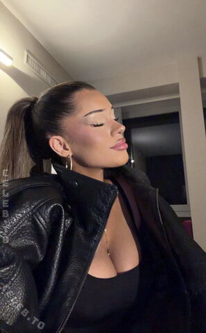 Almira Azemi photo 2