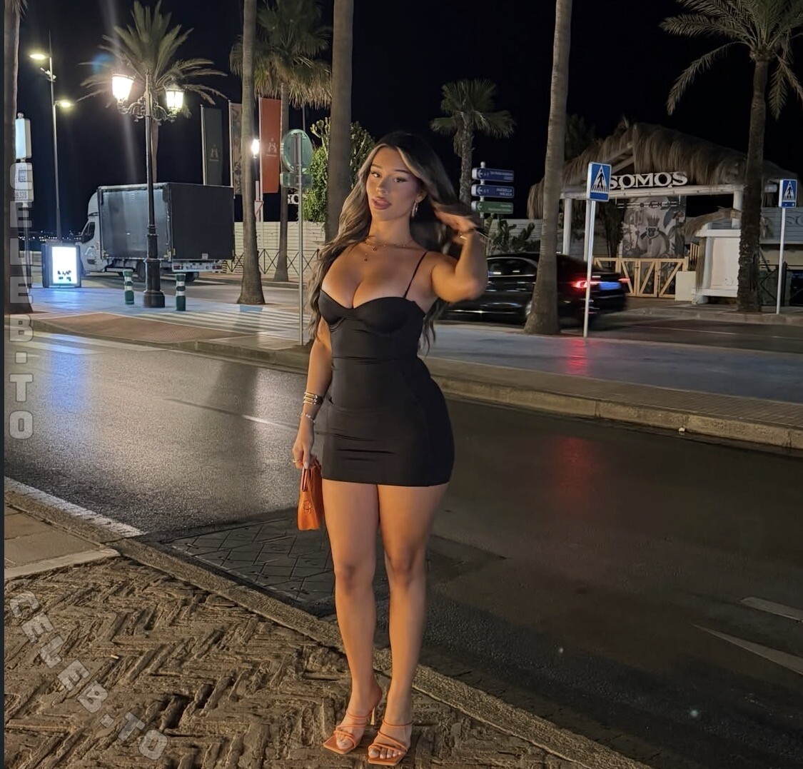 Almira Azemi nude photo 1