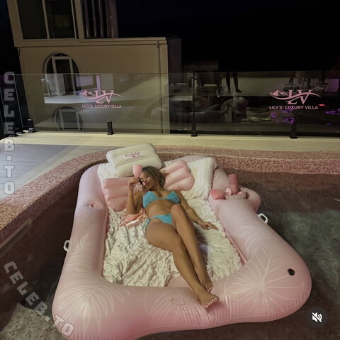 Almira Azemi nude photo 25