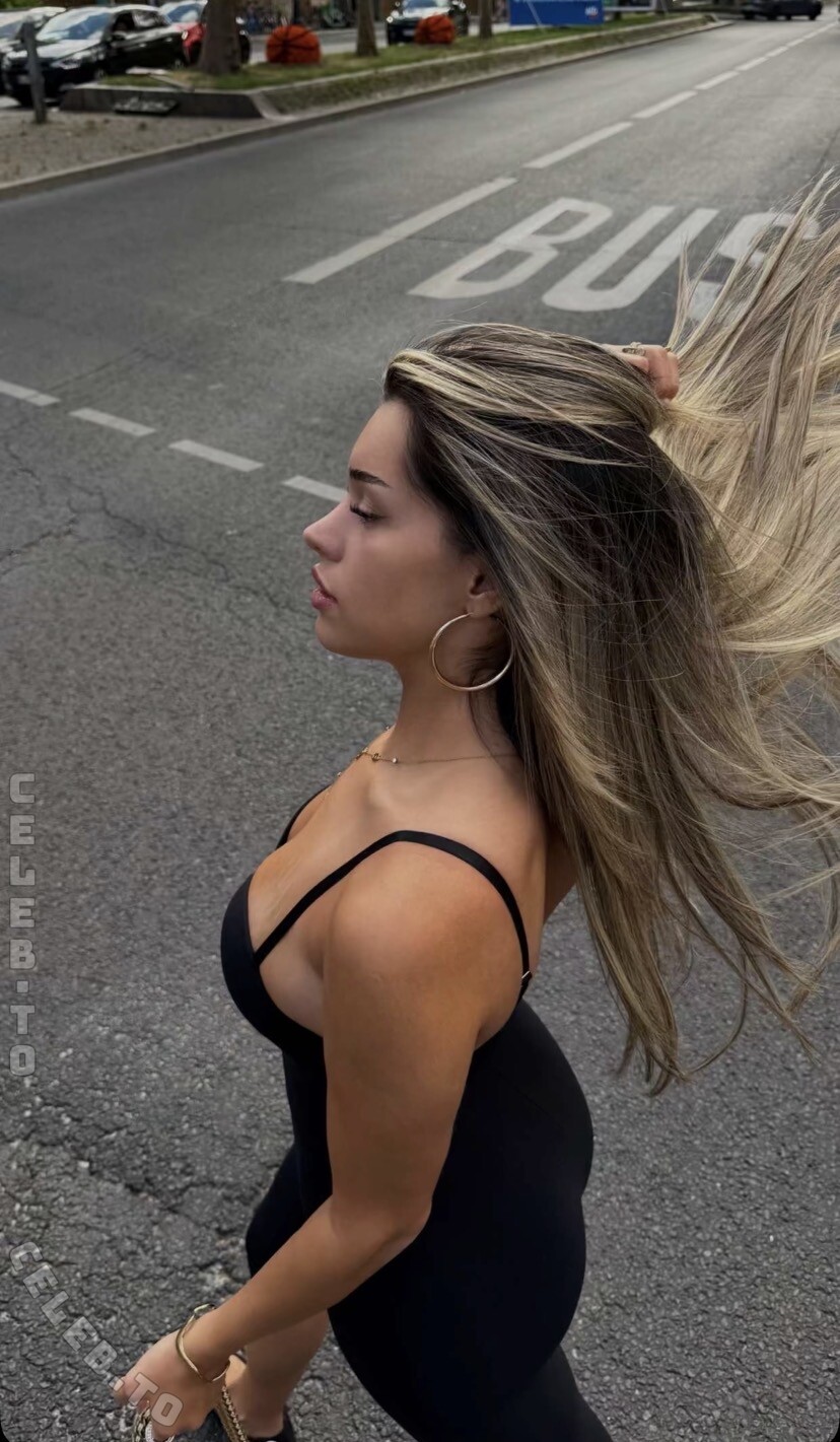 Almira Azemi nude photo 2