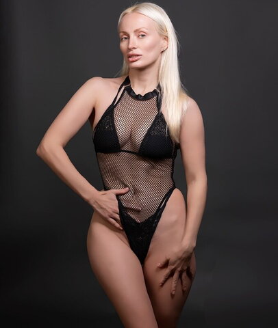 Alona Paz nude photo 20