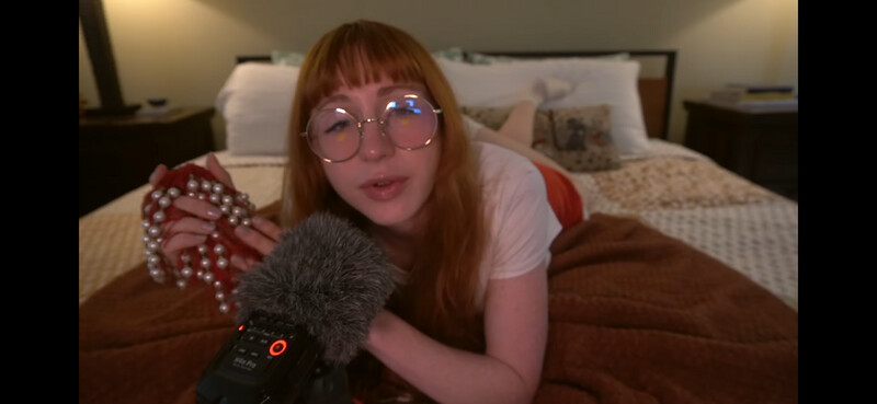 AlwaysSlightlySleepy nude photo 1