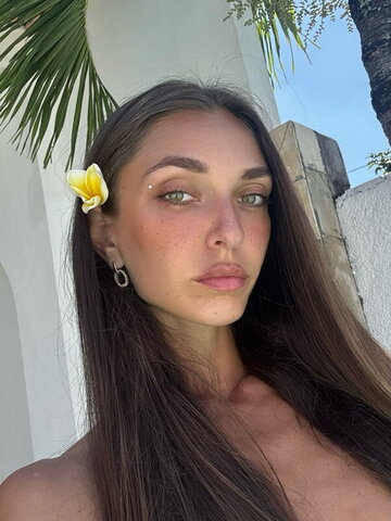 Alyona Soul nude photo 2