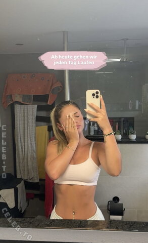 Alysa Ruppert nude photo 48