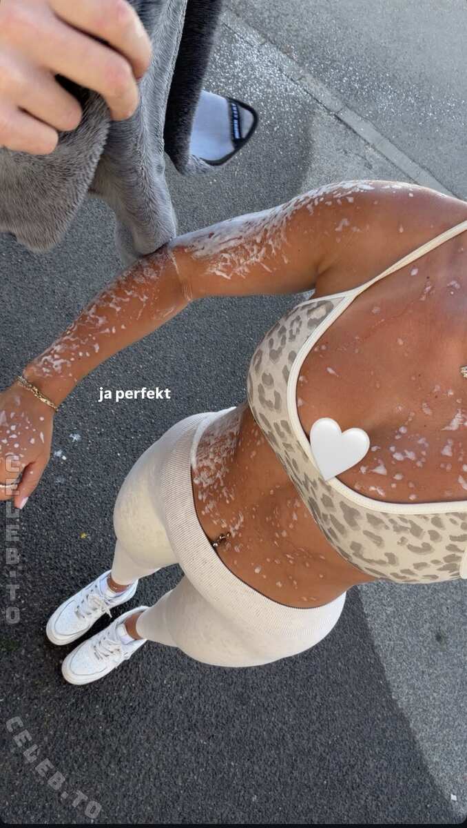 Alysa Ruppert nude photo 2