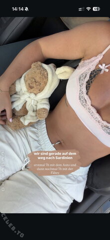 Alysa Ruppert nude photo 3