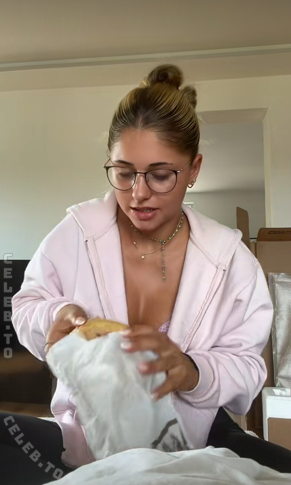 Alysa Ruppert nude photo 2