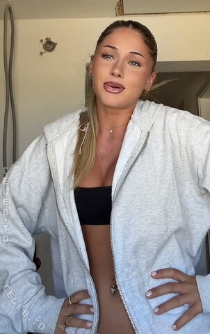 Alysa Ruppert nude photo 6