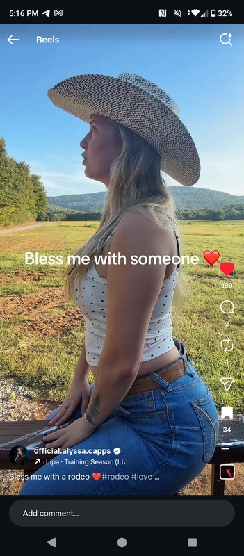 Alyssa Capps nude photo 1
